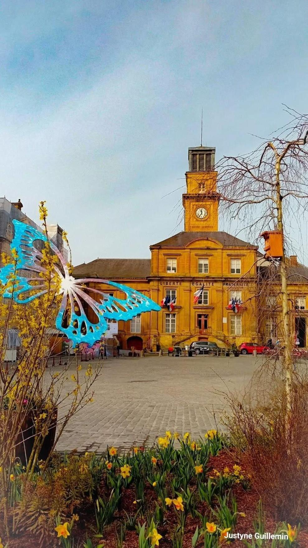 Le Petit Ardennais Charleville-Mézières Dış mekan fotoğraf